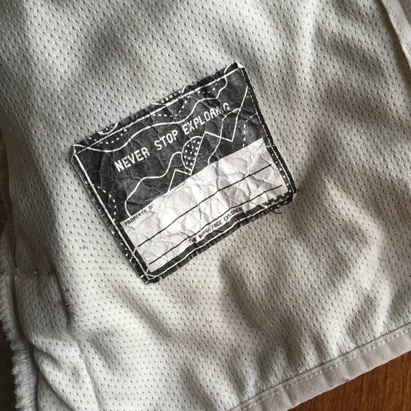 The North Face ivory sherpa fleece XL (18) - Picture 9 of 14